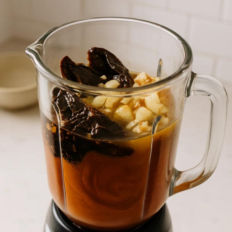 Paso 3 de Gnocchi en Salsa de Chile Pasilla